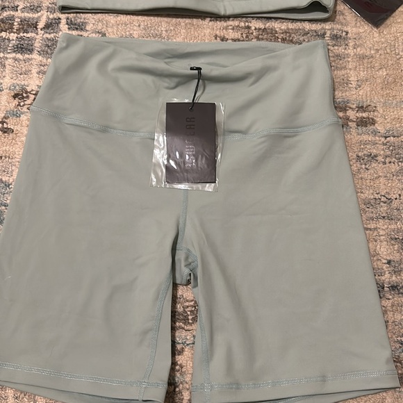 Raw Gear 2 PC Workout outfit size XL - Picture 5 of 5